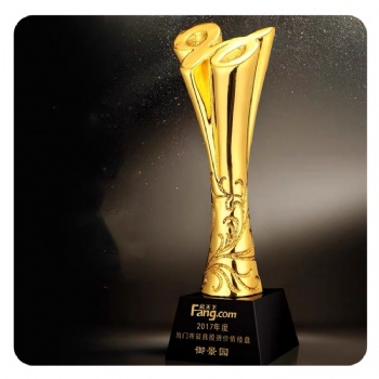 ADL New Design Resin Trophy Gold Plated Crystal Glass Trophy Customized Trophy Creative Earth Trophy 20th Anniversary