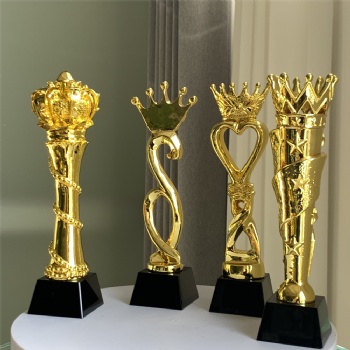 ADL Cheap Factory Awards Crystal Glass Crown Resin Trophy Awards Sports Crystal Crafts for Souvenir Plastic Trophy
