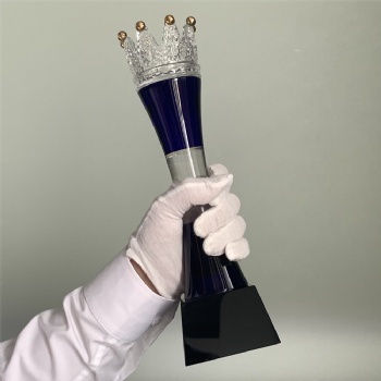 ADL Crown Crystal Glass Trophy with Blue Pillar Gold Crown for Performance Trophy No.1 Trophy Awards