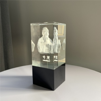 ADL Classic Crystal Glass Trophy Cubes Blocks Crystal Laser Cubes with 3D Engraved Customized Laser Logo or Words