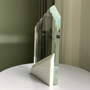 ADL 2023 New Design Crystal Glass Trophy Awards with Mountain Shape with White Stone Base for NO.1 First Awards