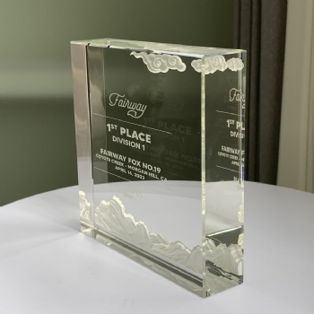 ADL 2024 New Design Crystal Clear White Glass Cuboid Square Trophy Awards with Sand Blast Logo Auspicious Clouds