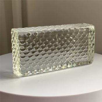 50*100*200mm Wholesale High-Quality Shell Pattern Hot Melt Clear White Glass Brick for Hotel or House Home Decoration