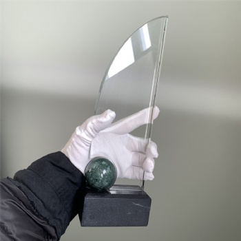 ADL 2024 New Design Crystal Glass Awards Trophy for Sports Crystal Crafts Souvenir Business Gifts Trophy Awards