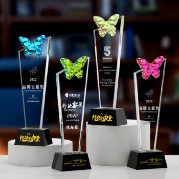 Manufacturer direct Sales new design Crystal Glass Trophy with Butterfly for Souvenir Gifts Awards