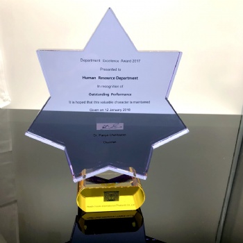ADL 2024 New Design High-Quality Crystal Glass Trophy Awards Star Mascot Crystal Trophy Engraving Crystal Awards
