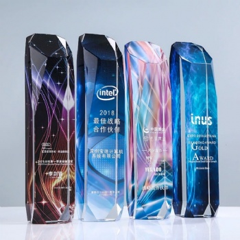ADL Engraving Crystal Glass Trophy Awards Crystal Glass Crafts for Business Gifts Love Polished Crystal Trophy from China