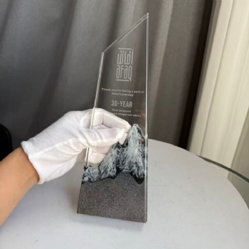 New Design Crystal Glass Marble Sports Theme Engraved Trophies for Company Event Champion Annual Customization Souvenirs Gift