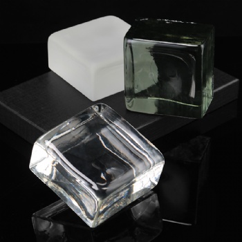 Customizable Sizes High Quality Fused Glass Bricks Durable Translucent Modern Architecture Other Crystal Crafts