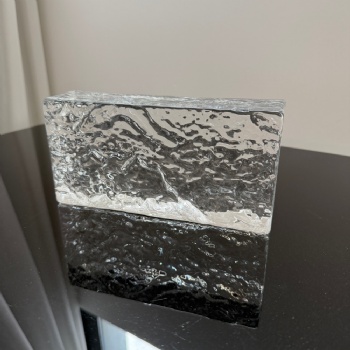 Solid Glass Brick 50x100x200mm With Double Rock Texture For Luxury Architectural Wall Decor Hotel Decor Wholesale