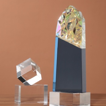 ADL 2024 New Design Crystal Trophy Awards Souvenir from China with Customized Logo and Words Trophies, Medals, and Plaques
